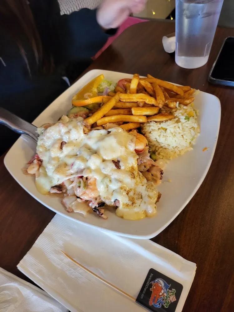 Piña Rellena El Charco